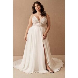 Jenny by Jenny‎ Yoo Kelsey Chiffon & Lace V-Neck A-Line Wedding Gown size 16